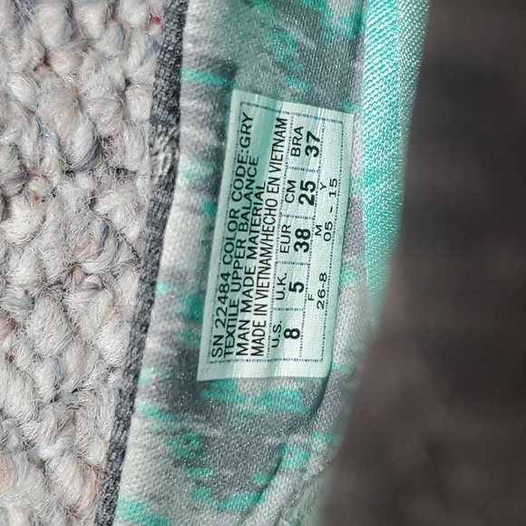 Shoes - Picture 5 of 5